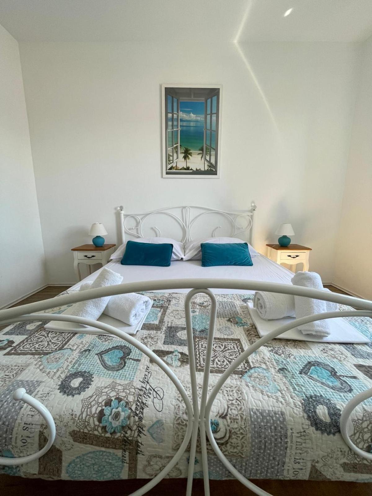 Apartments Nada Betina  Luaran gambar